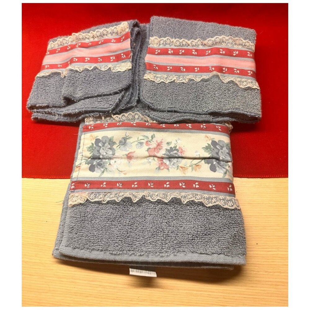 Serenity Collection Lace & Flowered Accent BLUE Hand Towel plus 2 Washcloths